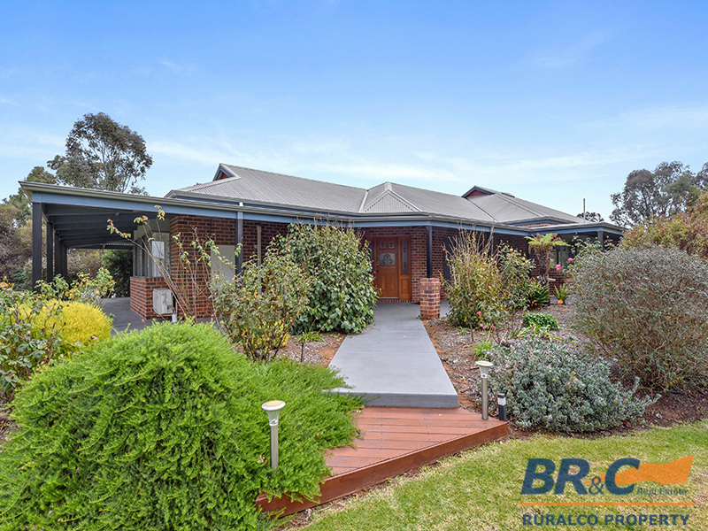 1/2 Peppercorn Mews, Swan Hill, VIC 3585