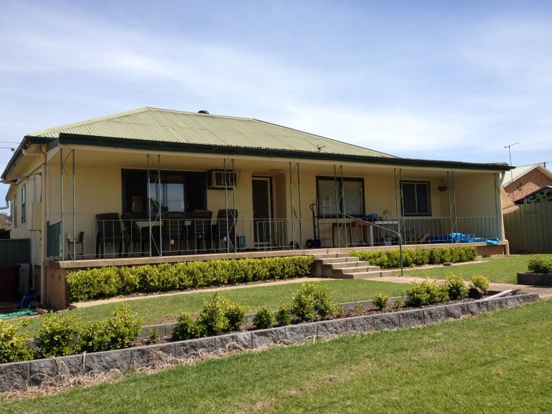 24 Ranken Street, Cowra, NSW 2794
