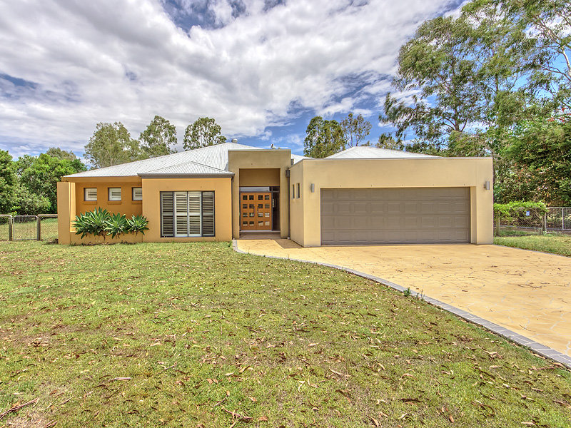 95 President Circle, Karalee, Qld 4306
