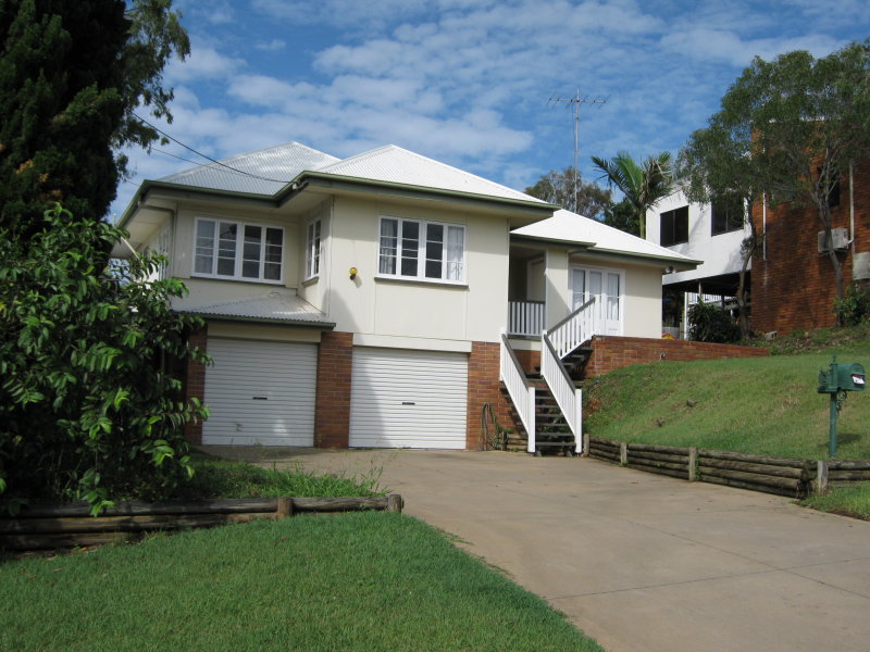 5 Williamson Street, West Gladstone, QLD 4680