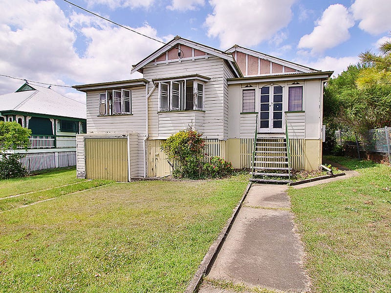 111 Brisbane Road, Booval, QLD 4304