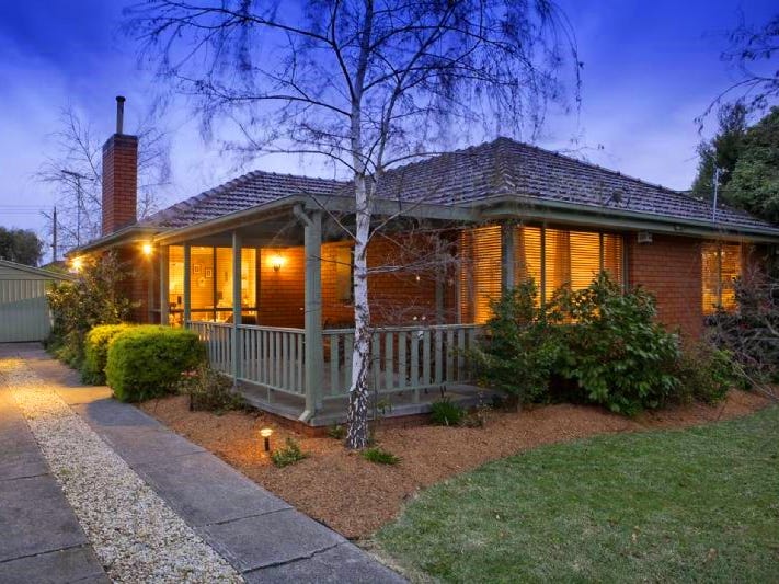 74 Helen Road, Ferntree Gully, VIC 3156
