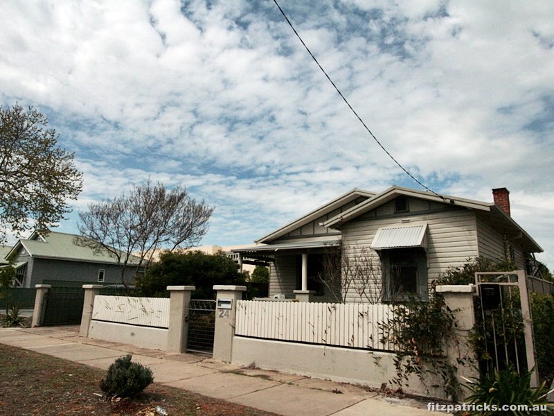 24 Crampton Street, Wagga Wagga, NSW 2650