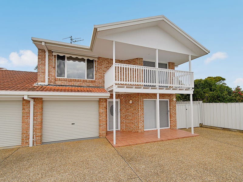 Townhouses for Sale in Port Macquarie Greater Region, NSW