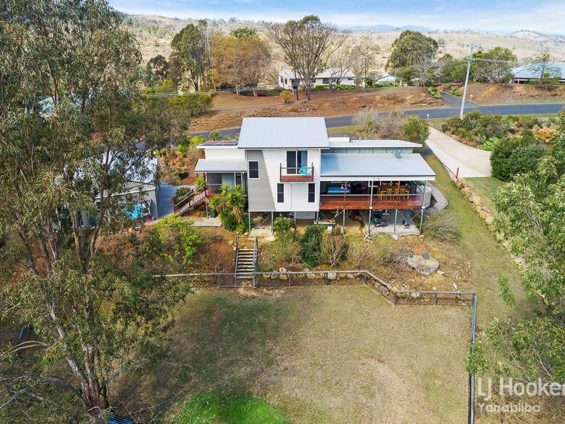 49 Francis Close, Kooralbyn, Qld 4285 Property Details