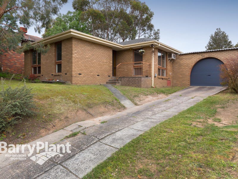 238 James Cook Drive, Endeavour Hills, VIC 3802