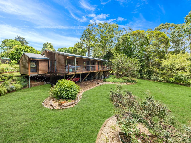 8 Avocado Lane, Maleny, Qld 4552 Property Details