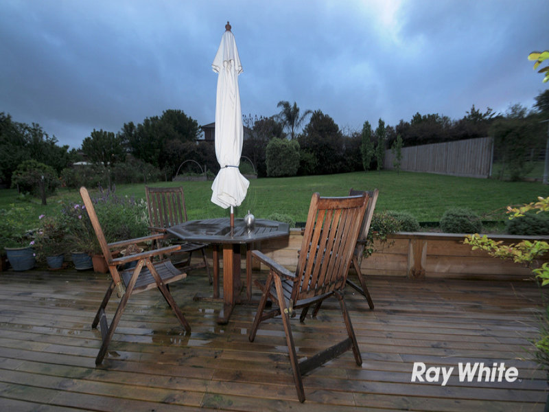 38 Blackwood Drive, Hampton Park, VIC 3976