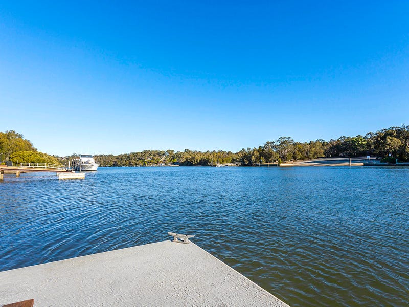 81 Burbank Avenue, Picnic Point, NSW 2213 - realestate.com.au