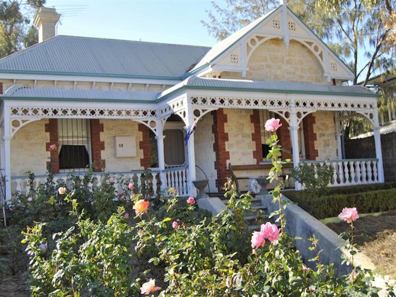 196 South Terrace, Fremantle, WA 6160