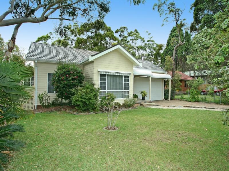 4 Bilberry Avenue, Bilgola Plateau, NSW 2107 4 Bilberry Avenue, Bilgola Plateau, NSW 2107