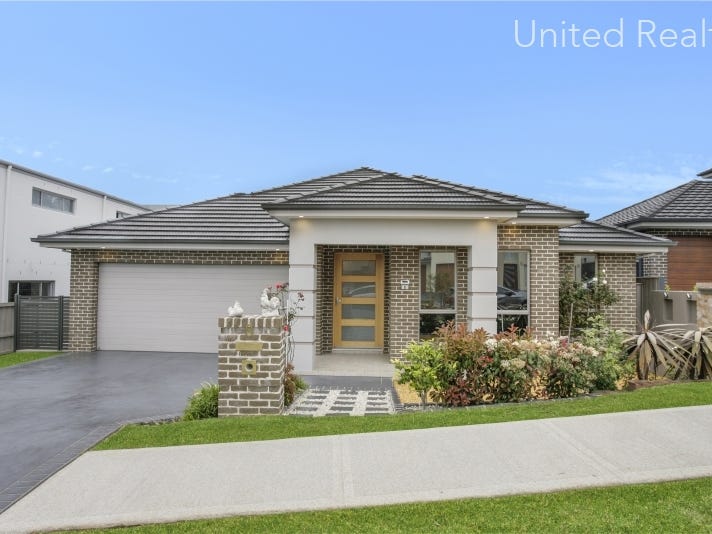 8 Wixstead Avenue, Elizabeth Hills, NSW 2171 8 Wixstead Avenue, Elizabeth Hills, NSW 2171