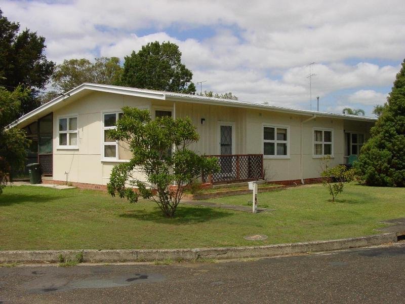 2/2 Bayview Cres, Taree, NSW 2430