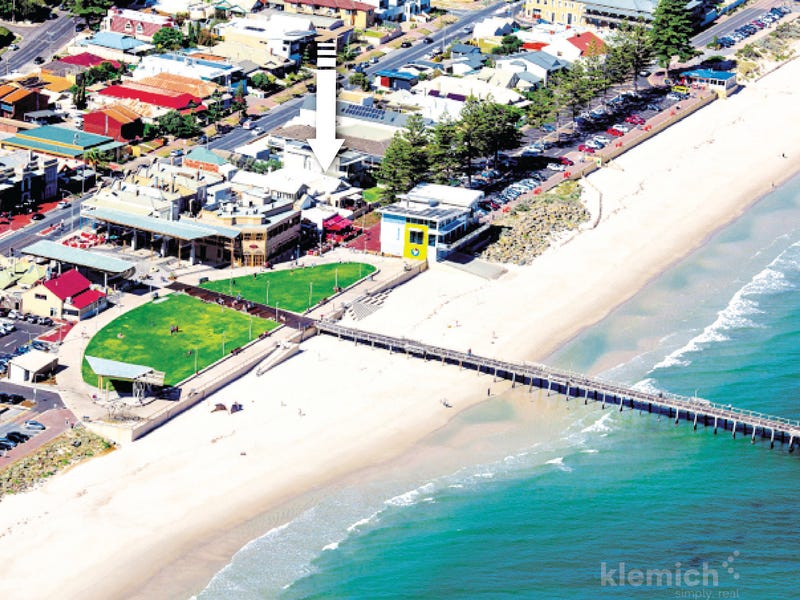 Houses for Sale in Henley Beach, SA 5022