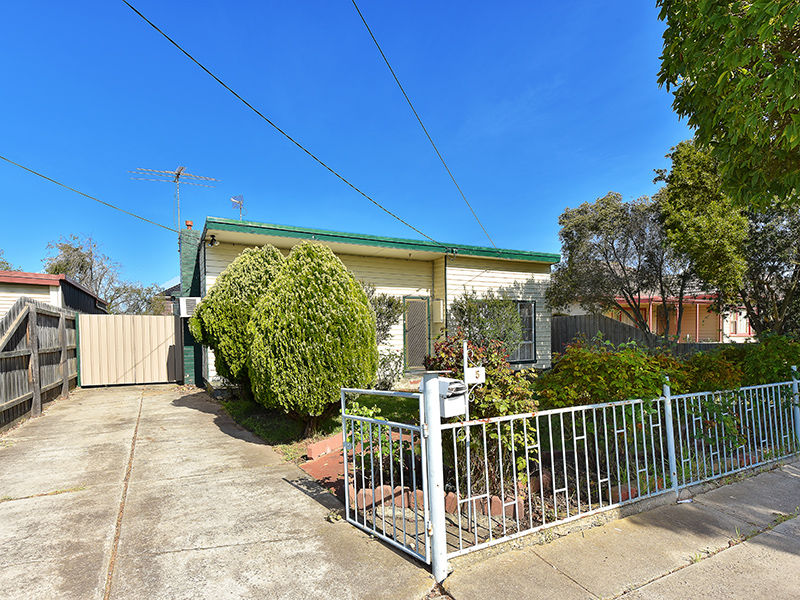5 Hanley Street, Avondale Heights, VIC 3034
