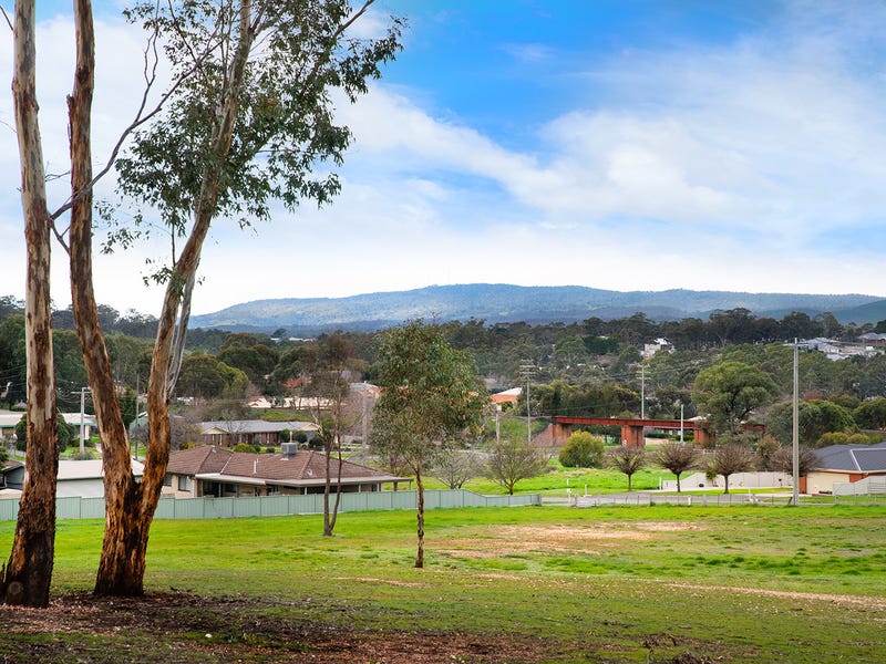 7 Martin Street, Mckenzie Hill, Vic 3451