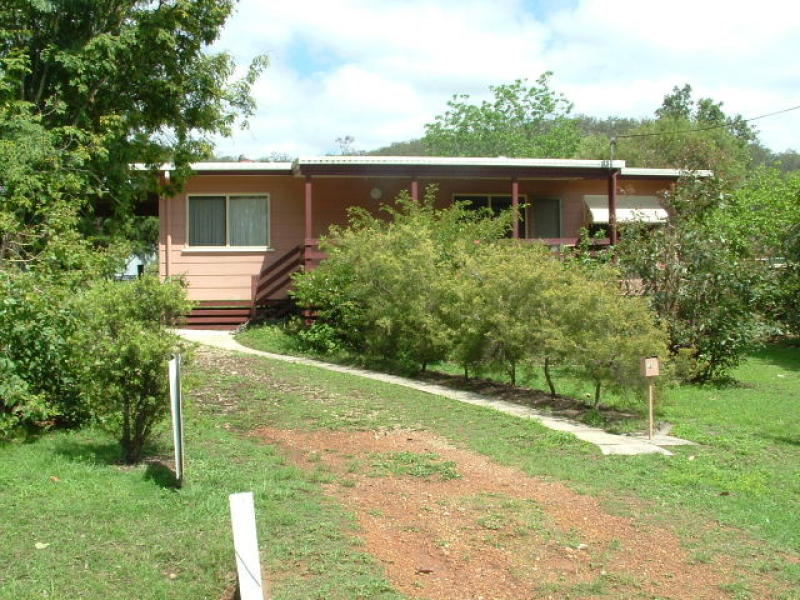 3 Mack Street, Esk, QLD 4312