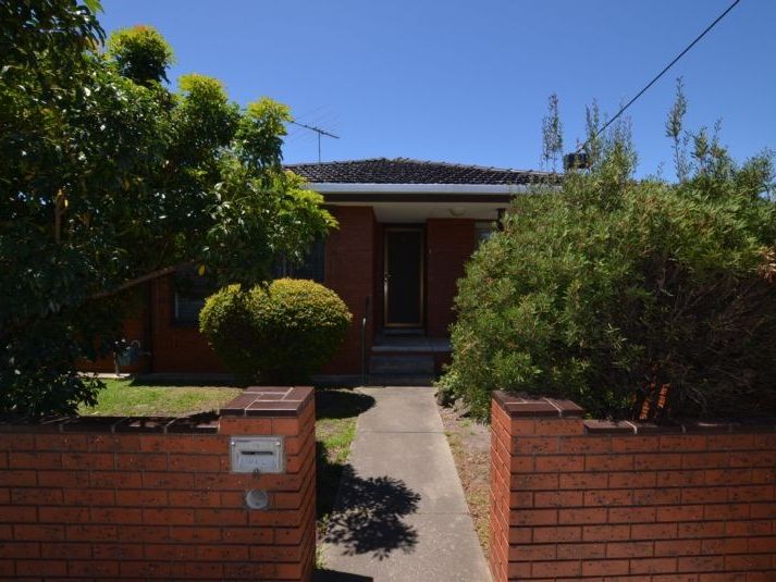 1/4 Margot Street, West Footscray, VIC 3012