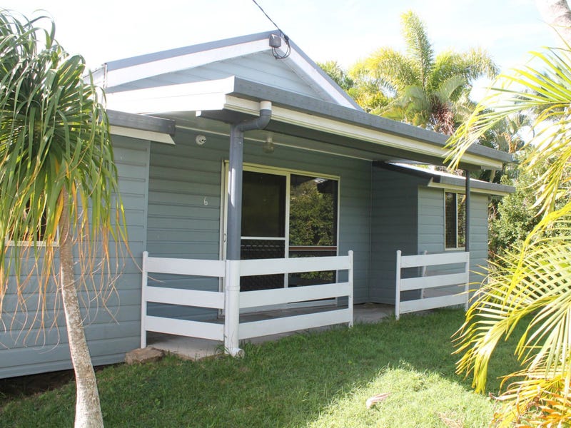 6 Swan Street, Slade Point, Qld 4740