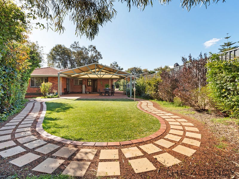 7 Sampson Road, Kalamunda, WA 6076 Property Details