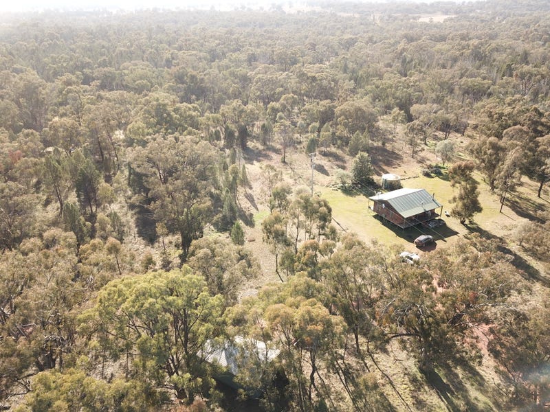 'Here Be Dragons' 136L Mendooran Road, Dubbo, NSW 2830 Property Details