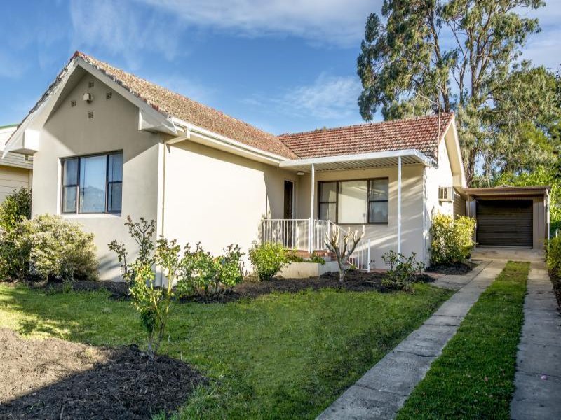 4 Ernest Street, Nowra, NSW 2541 Property Details