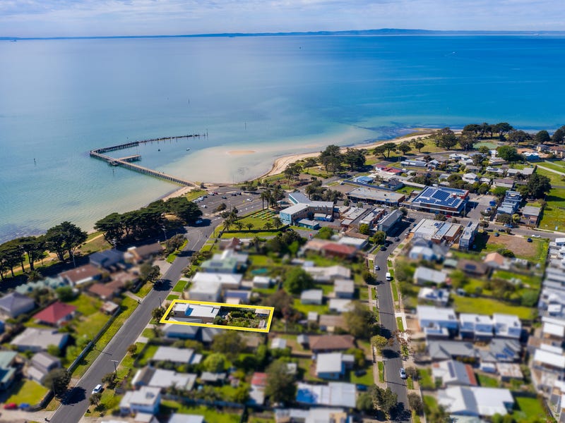 15 Harvey Road, St Leonards, Vic 3223 House for Sale