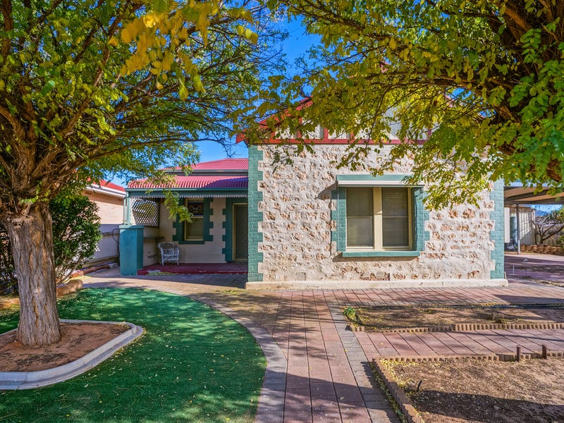 71 Robert Street, Moonta, SA 5558 Property Details