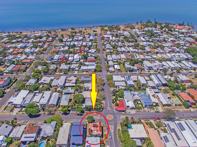 77 Kingsley Terrace, Wynnum, Qld 4178 Property Details