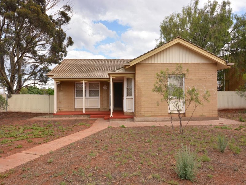105 Mcdouall Stuart Avenue, Whyalla Stuart, SA 5608