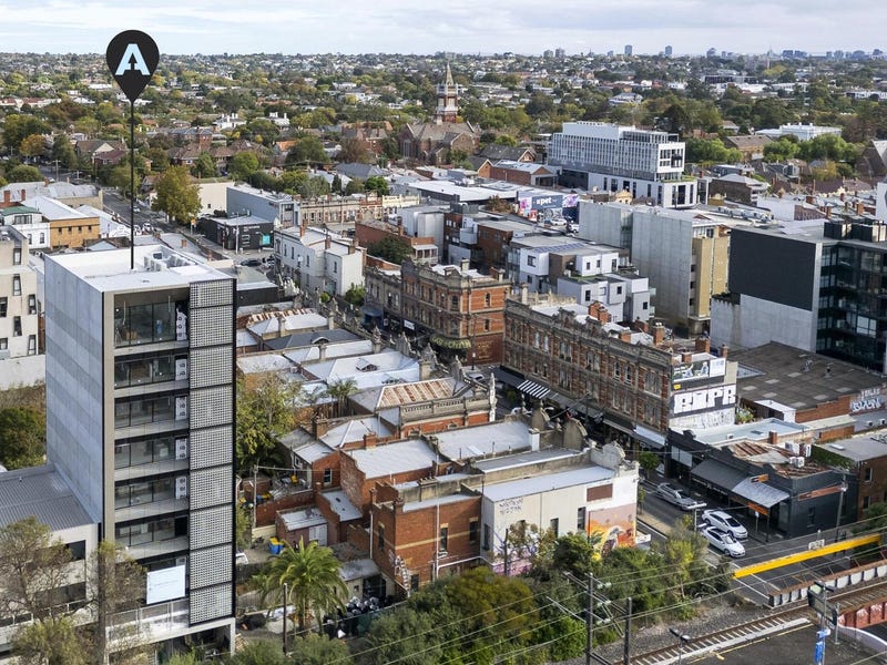 10 Newburgh Place, Hawthorn, Vic 3122 House for Sale