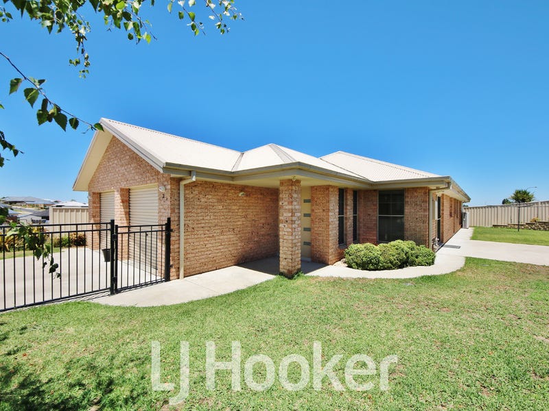 2 She Oak Close, Kelso, NSW 2795 Property Details
