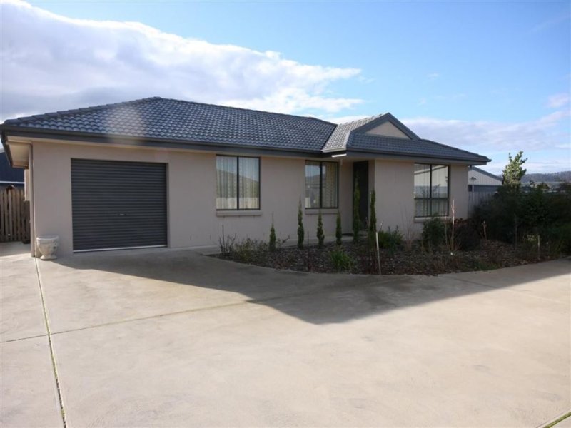 2/31 Incana Road, Margate, TAS 7054