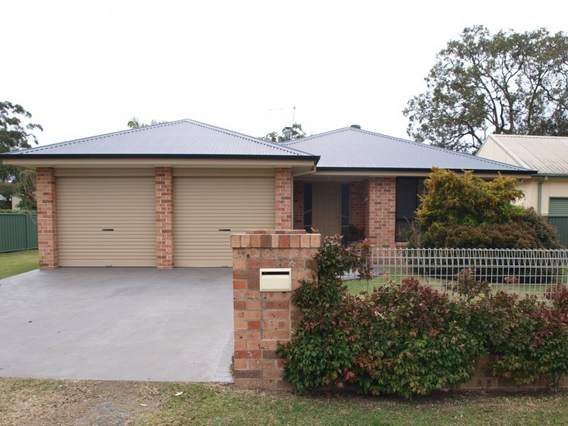 14 Greenbank Grove, Culburra Beach, NSW 2540