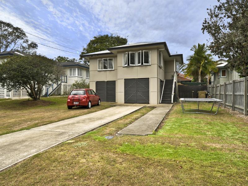 73 Eleventh Avenue, Kedron, Qld 4031 Property Details