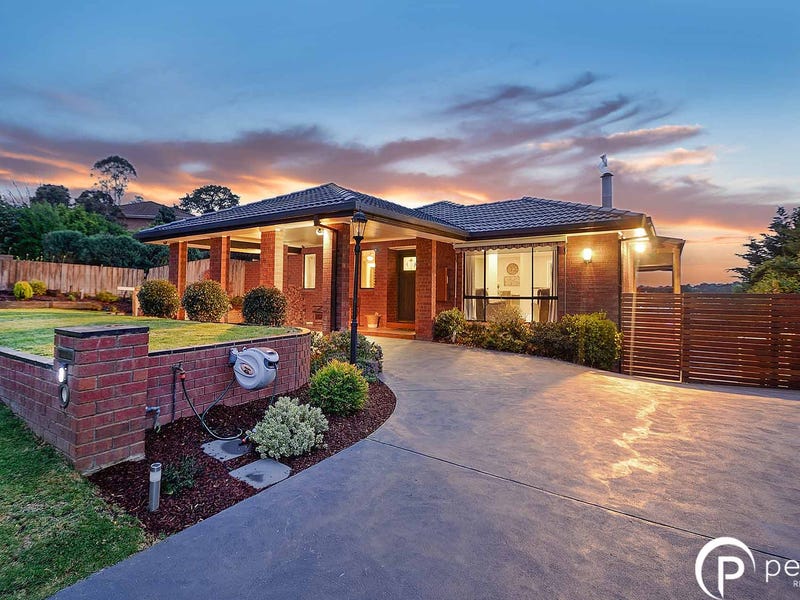 8 Wilma Court, Beaconsfield, VIC 3807