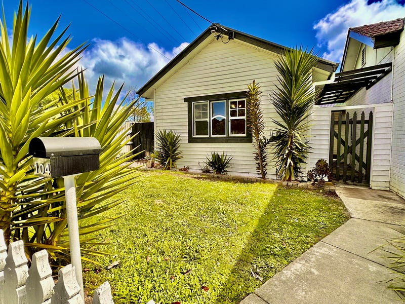 104 Fowler Street, Moe, VIC 3825