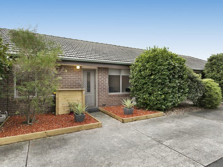 2/4 Lewis Street, Frankston, Vic 3199 Property Details