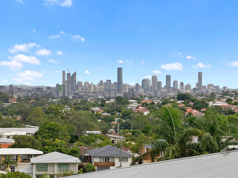 4 Harbut Street, Holland Park West, QLD 4121 - realestate.com.au