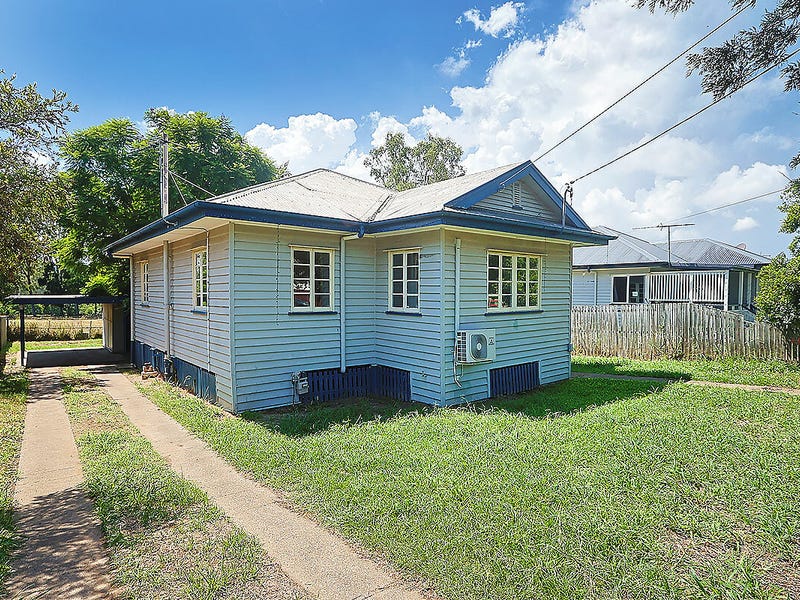4 Casey Street, Leichhardt, QLD 4305