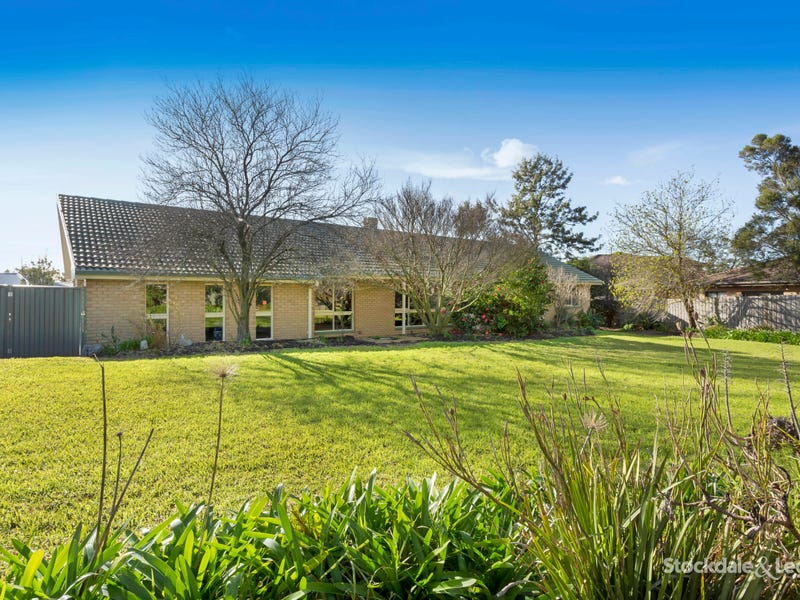 32 Potts Road, Langwarrin, Vic 3910 Property Details