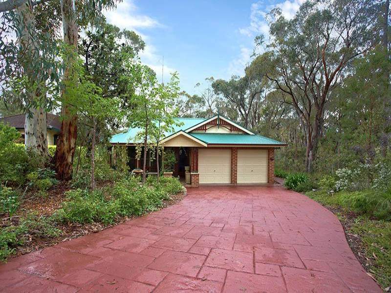 8 Albert Road, Bullaburra, NSW 2784