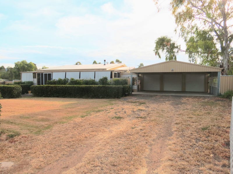 80-82 South Calliope Street Springsure Qld 4722 - House 