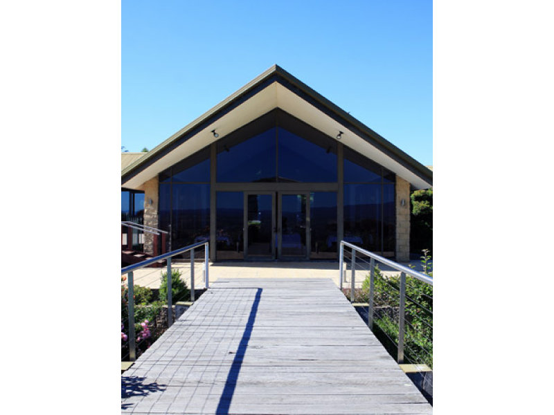 180 Lardners Track, Drouin East, VIC 3818