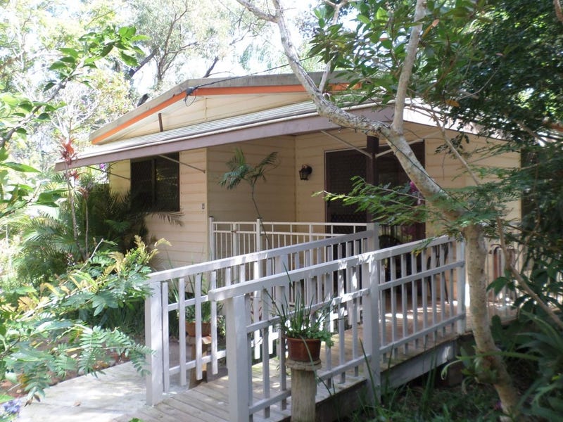 118 Lucas Drive, Lamb Island, Qld 4184 House for Sale