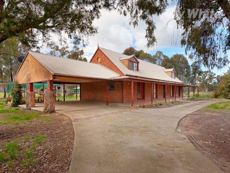 829 Chiltern Valley Road, Chiltern Valley, VIC 3683