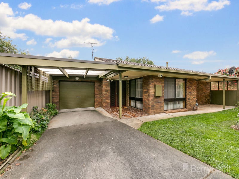 3/11 Young Street, Drouin, VIC 3818