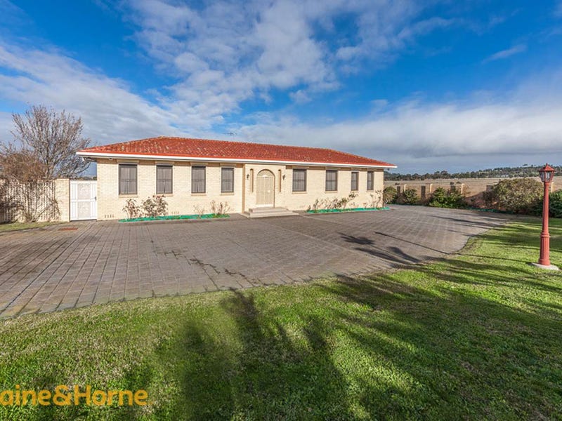 325375 Reservoir Road, Sunbury, VIC 3429