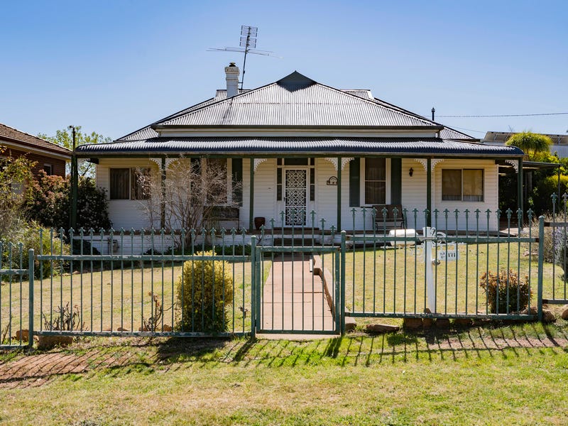 171 Polaris Street, Temora, NSW 2666