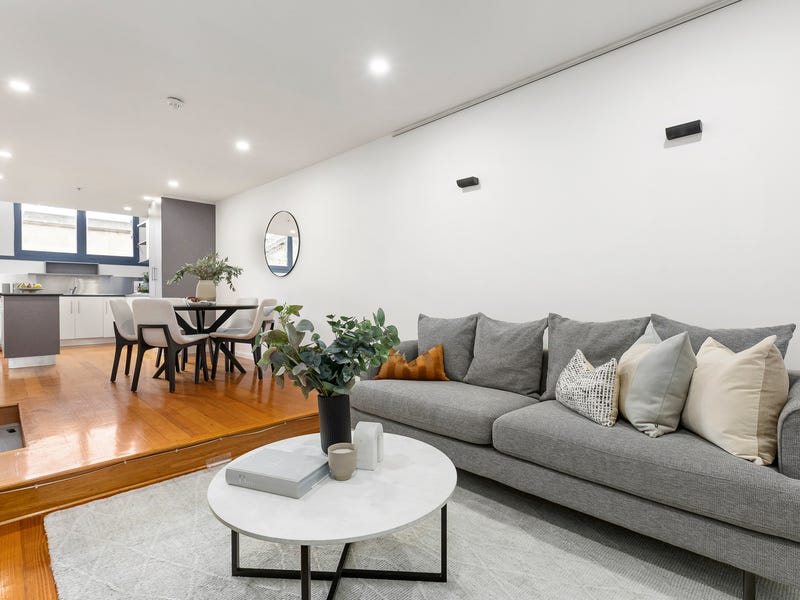 Real Estate & Property for Auction in Melbourne, VIC 3000 (+3 locations